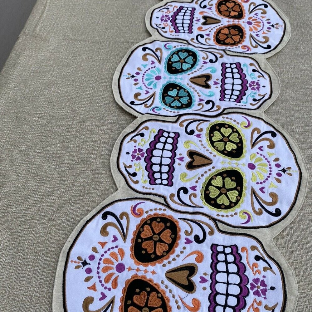 CR Cynthia Rowley Curious Sugar Skull Table Runner